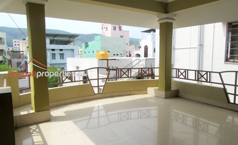 2500 Sft North Facing Double Bedroom Spacious #HouseforRent Near V.V Mahal Road, #Tirupati